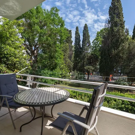 Park Luxury Vendégház