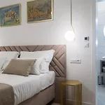 Park Luxury ゲストハウス 4*