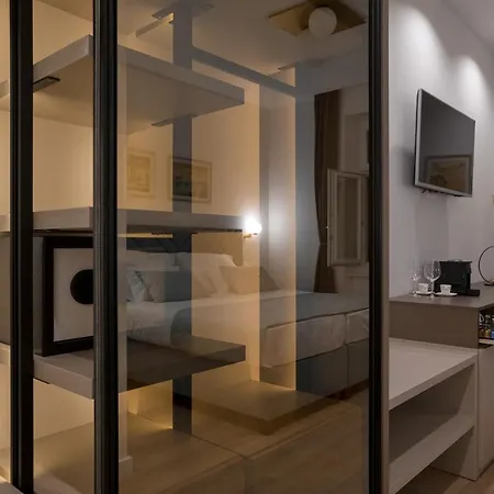 Park Luxury سبليت