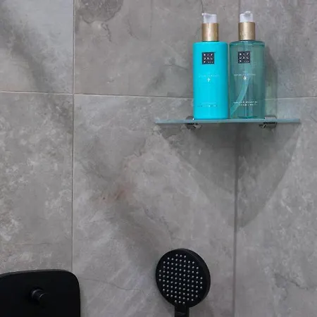 Park Luxury Πανσιόν 4*