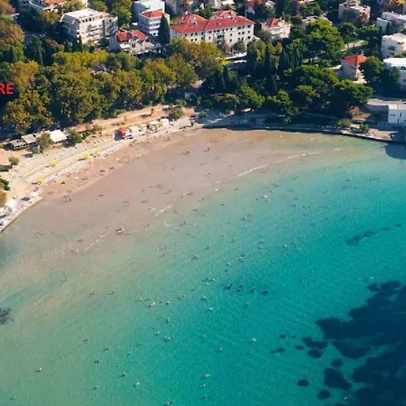 Park Luxury Πανσιόν 4*